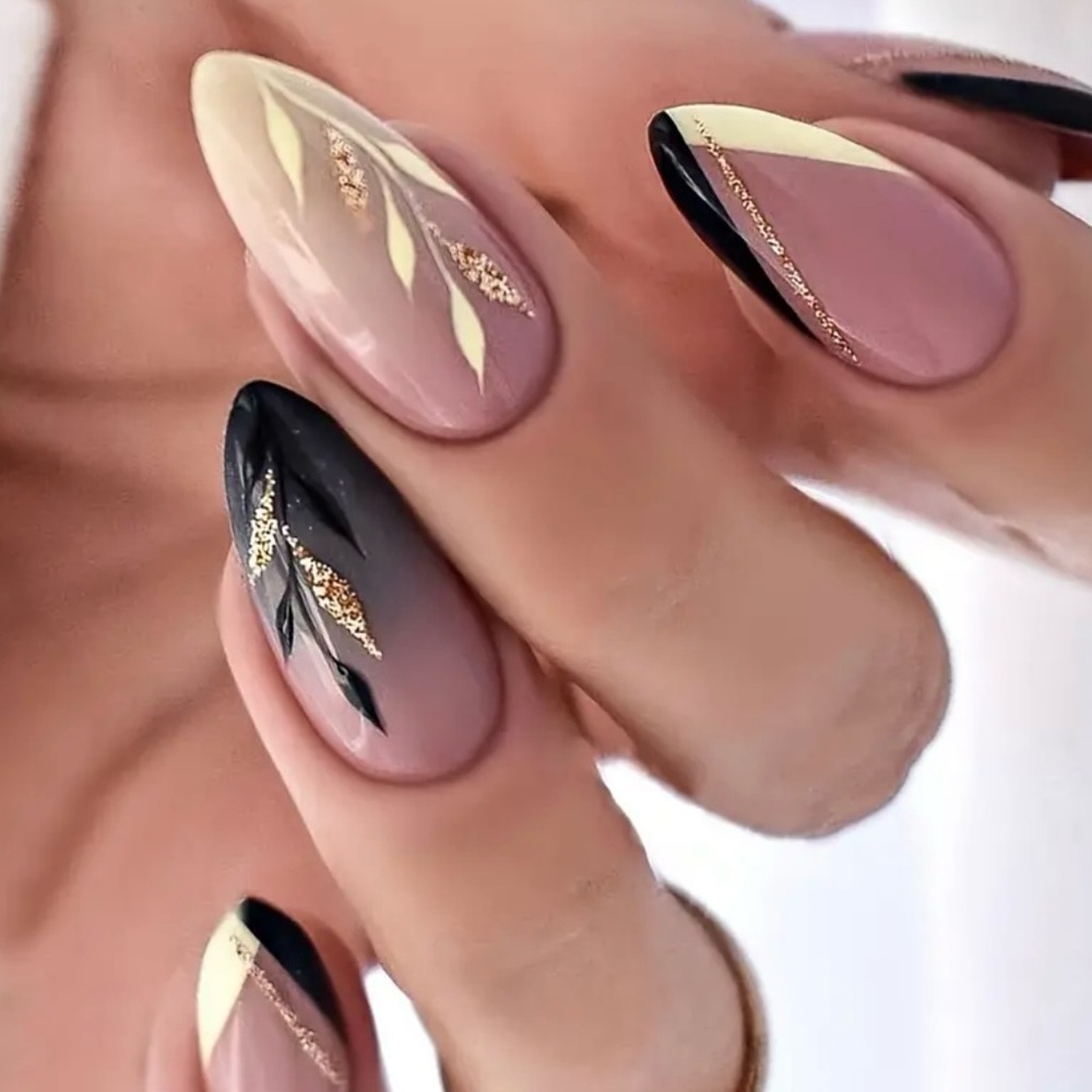 BRAND NEW Press-On Nails